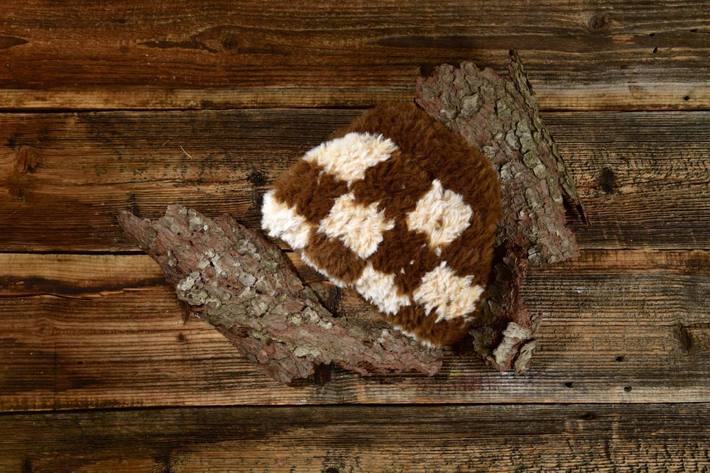 SNOWFLAKE TAN / CREAM